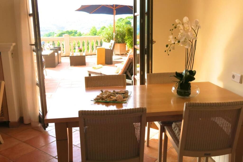 Apartamento En El Puerto De Soller Con Gran Terraza Privada Y Vistas Al Mar. Piscina Comunitaria. Localizado En Un Zona Tranquila Y Muy Soleada. Wifi Gratis Disponible. Parking. Exterior foto