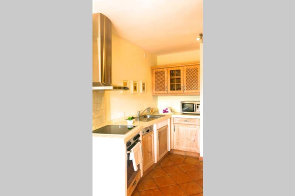Apartamento En El Puerto De Soller Con Gran Terraza Privada Y Vistas Al Mar. Piscina Comunitaria. Localizado En Un Zona Tranquila Y Muy Soleada. Wifi Gratis Disponible. Parking. Exterior foto